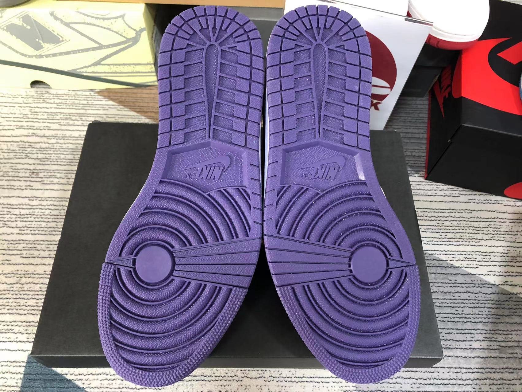 Air Jordan 1 Low 'Court Purple' 553558-500 Kickbulk sneaker camera photos
