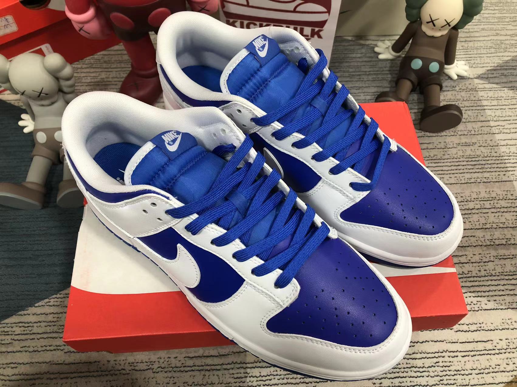 racer blue nike