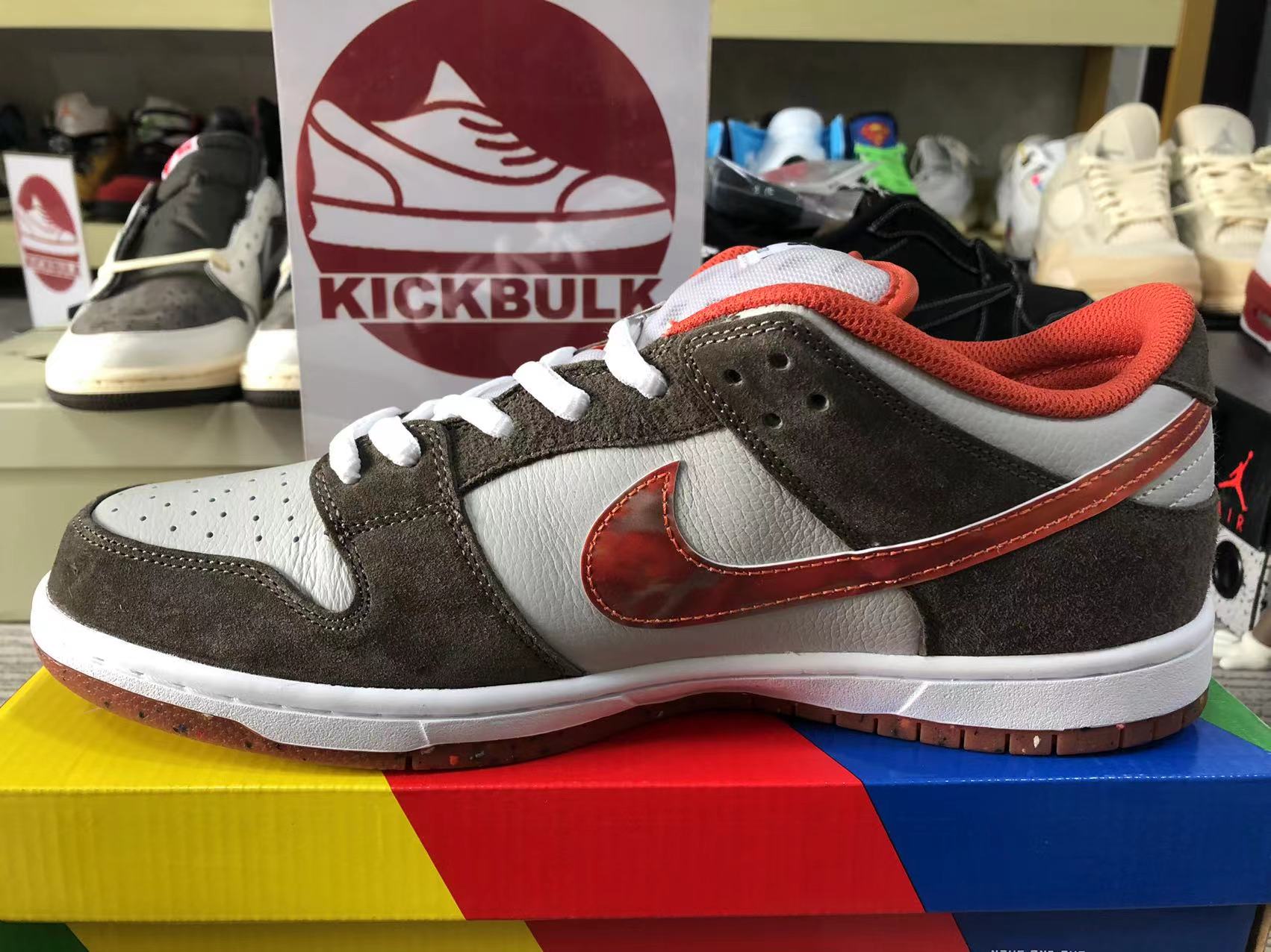 Crushed D.C. x Nike SB Dunk Low 2022 DH7782-001 Kickbulk Sneaker shoes ...