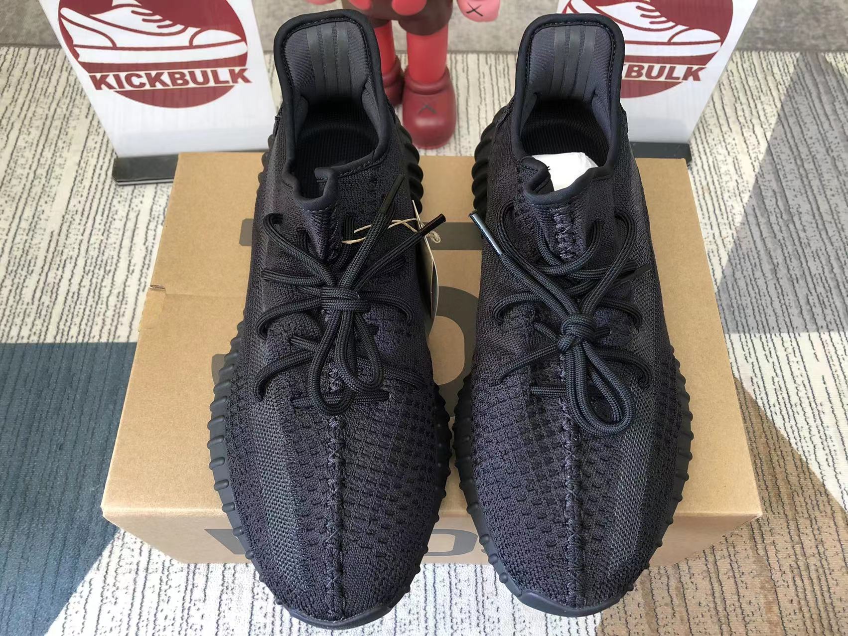 イージーブースト オニキス YEEZY Boost 350 V2 Onyx assistance.uvci